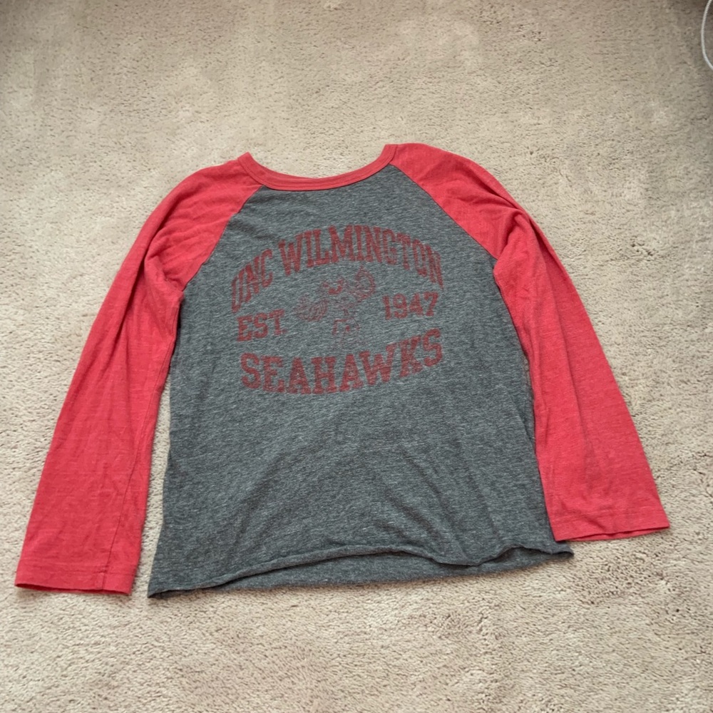 UNC Wilmington Long sleeve shirt